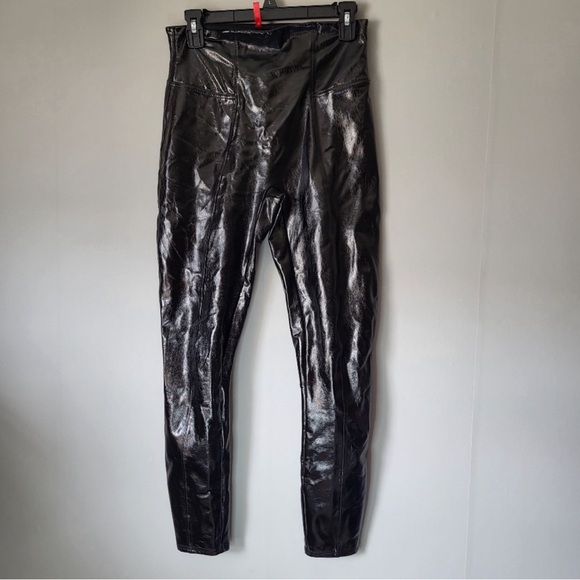 Spanx Faux Patent Leather Leggings Medium - Picture 4 of 5